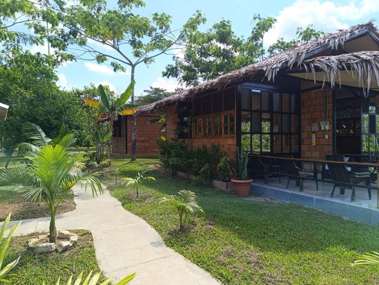 Hotel Boutique Villaliliana Leticia Esterno foto